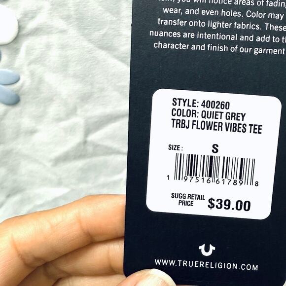 NWT True Religion Floral Logo T shirt Girls Gray Size Small - Picture 4 of 5